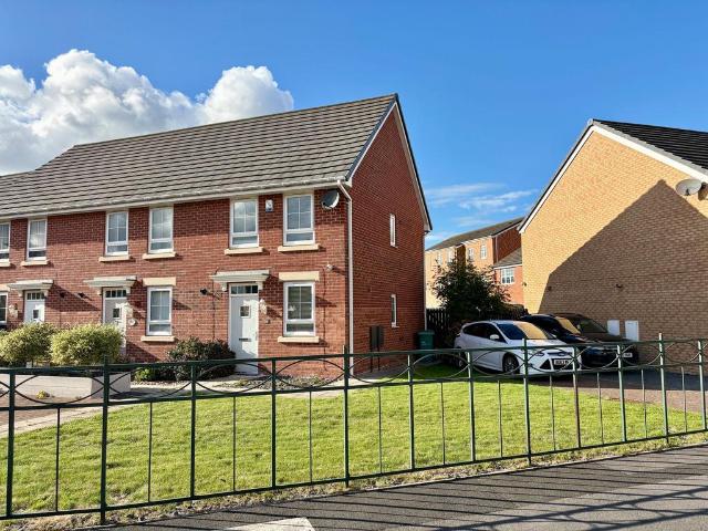 2 bedroom end of terrace house for sale