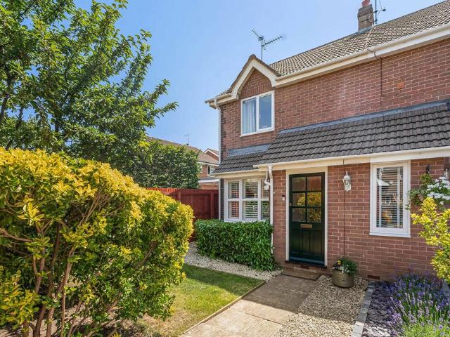 2 bedroom semi detached house for sale