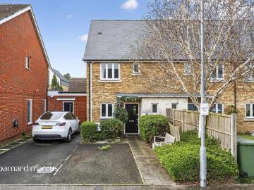 2 bedroom end of terrace house for sale