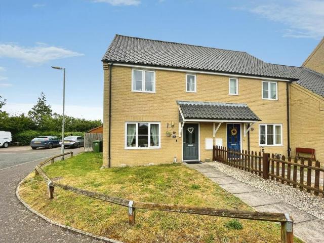 2 bedroom end of terrace house for sale
