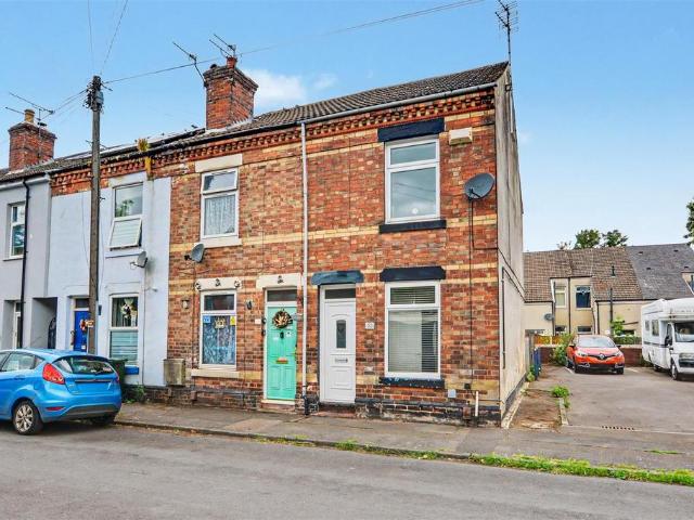 2 bedroom end of terrace house for sale