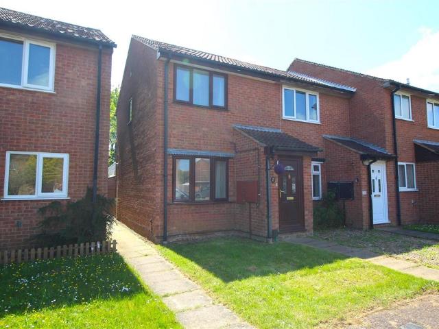 2 bedroom end of terrace house for sale