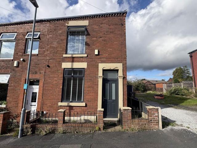 2 bedroom end of terrace house for sale