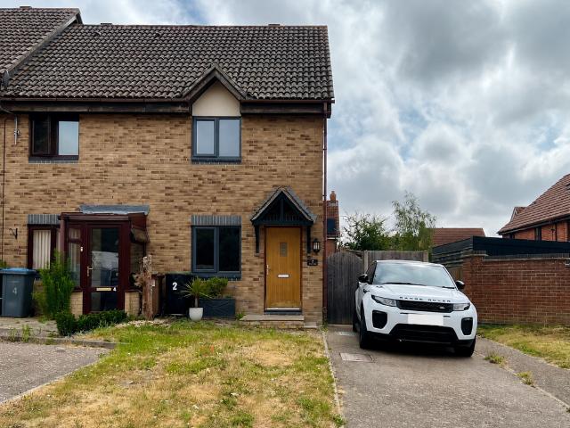 2 bedroom end of terrace house for sale