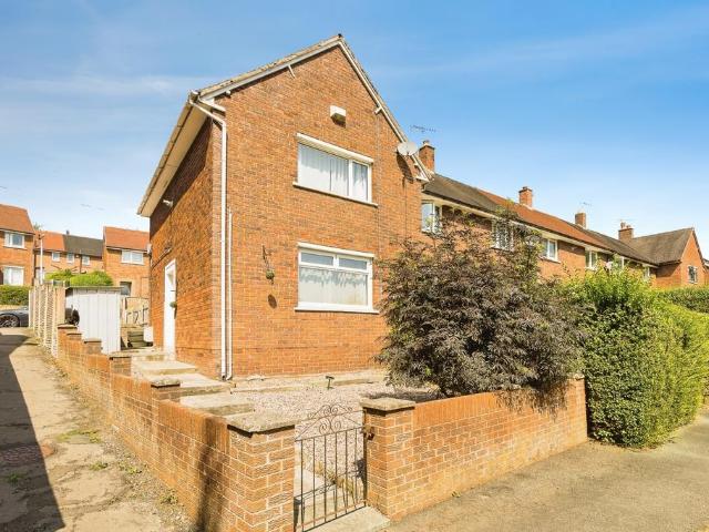 2 bedroom end of terrace house for sale
