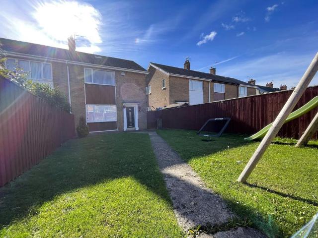 2 bedroom end of terrace house for sale