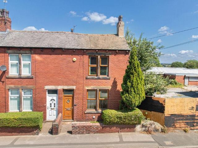 2 bedroom end of terrace house for sale