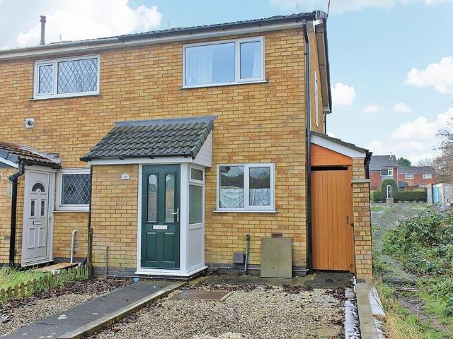 2 bedroom end of terrace house for sale