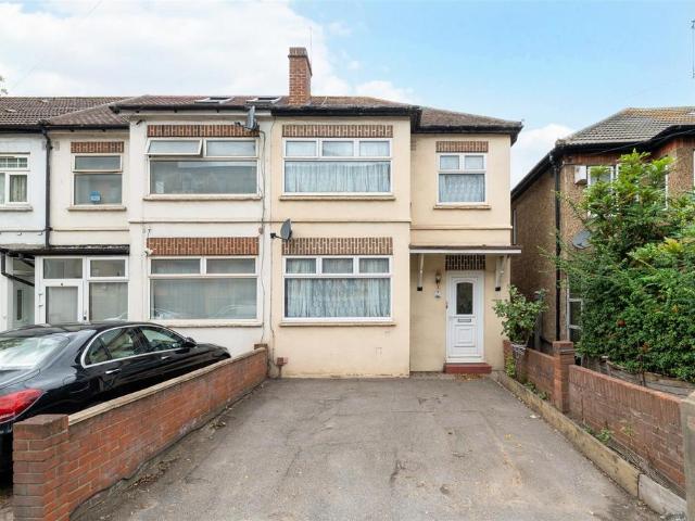 2 bedroom end of terrace house for sale