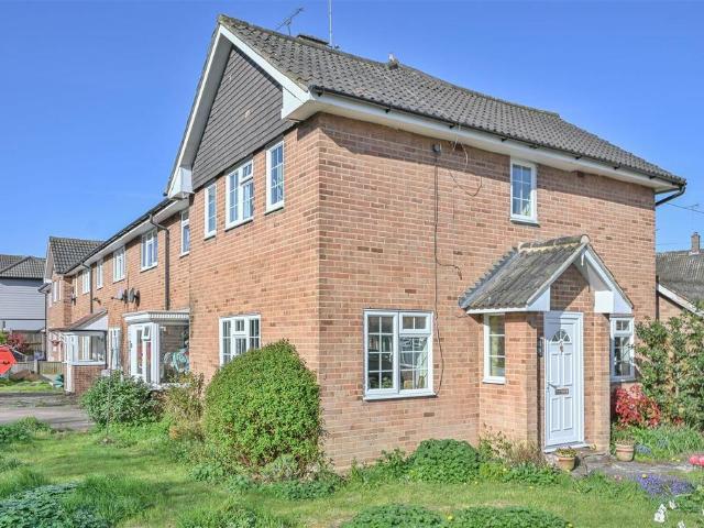 2 bedroom end of terrace house for sale