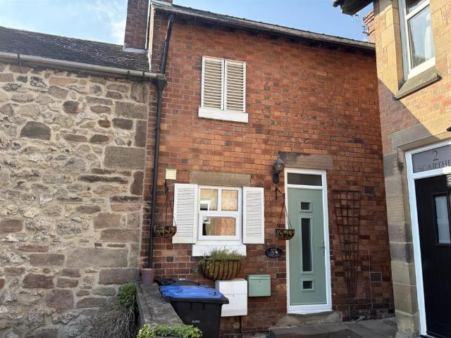 2 bedroom end of terrace house for sale