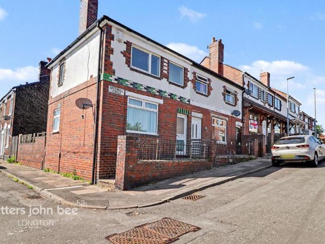 2 bedroom end of terrace house for sale