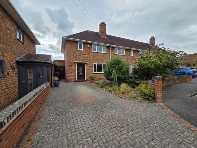 2 bedroom end of terrace house for sale