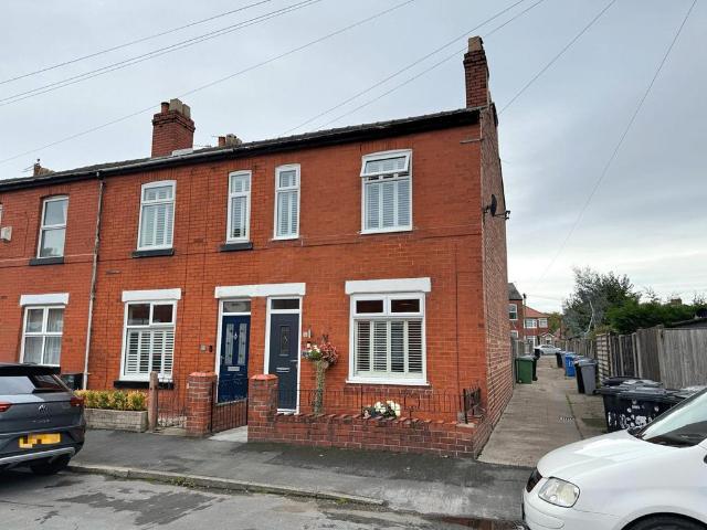 2 bedroom end of terrace house for sale