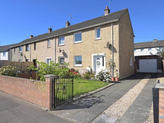 2 bedroom end of terrace house for sale