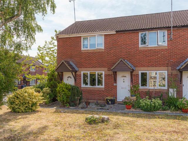 2 bedroom end of terrace house for sale