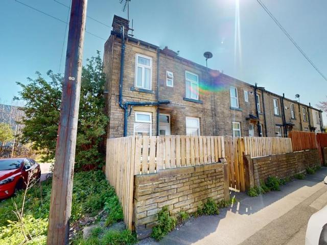 2 bedroom end of terrace house for sale