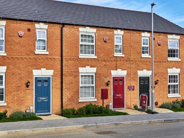 2 bedroom end of terrace house for sale