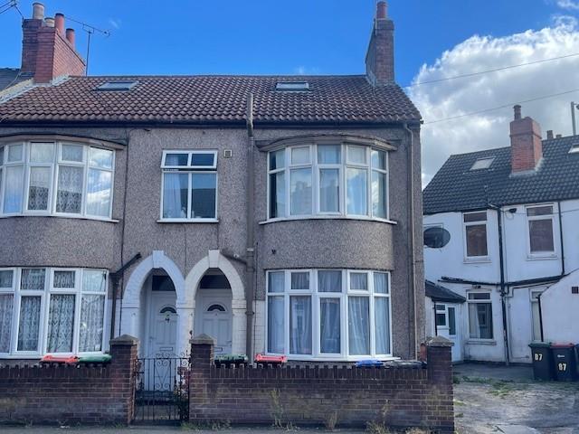 2 bedroom end of terrace house for sale