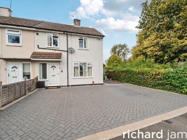 2 bedroom end of terrace house for sale