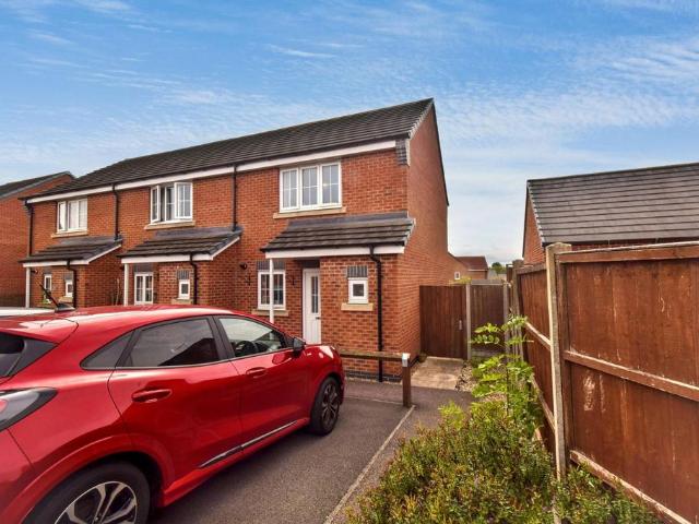 2 bedroom end of terrace house for sale