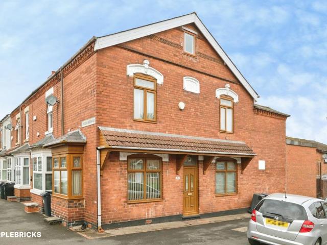 2 bedroom end of terrace house for sale