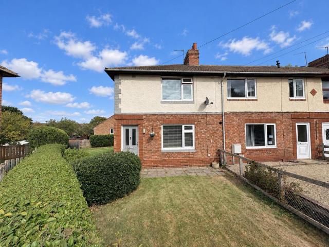 2 bedroom end of terrace house for sale