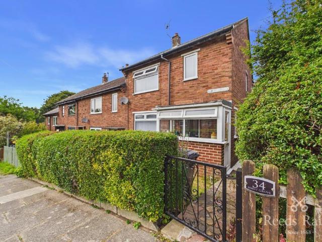 2 bedroom end of terrace house for sale