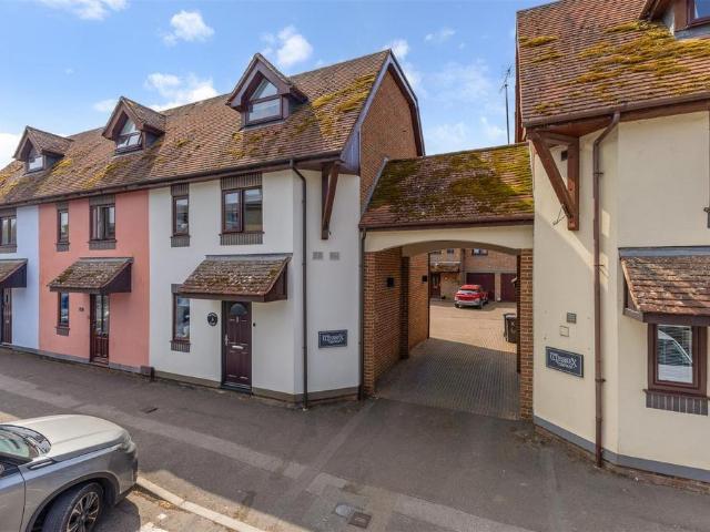 2 bedroom end of terrace house for sale