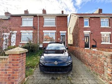 2 bedroom end of terrace house for sale