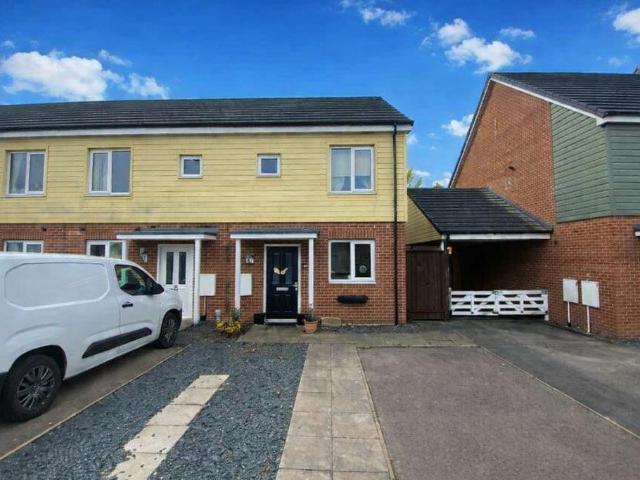 2 bedroom end of terrace house for sale
