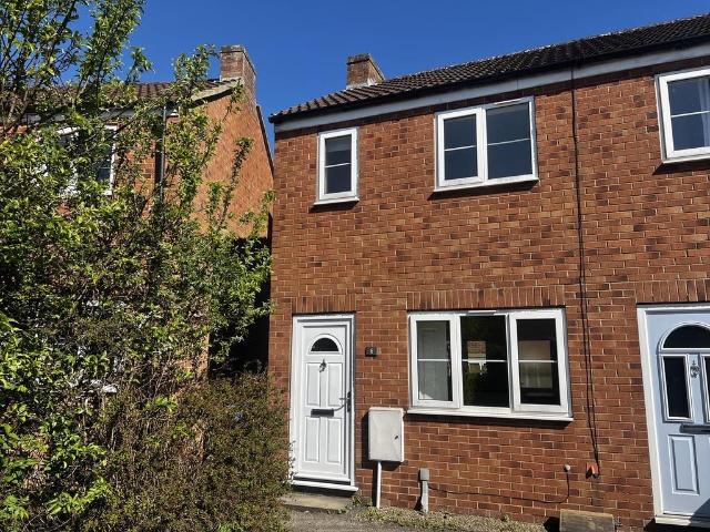 2 bedroom end of terrace house for sale