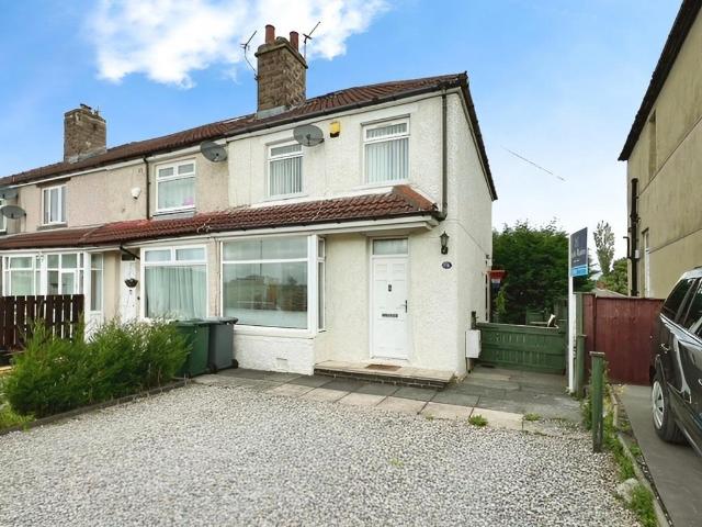 2 bedroom end of terrace house for sale