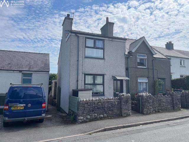 2 bedroom end of terrace house for sale