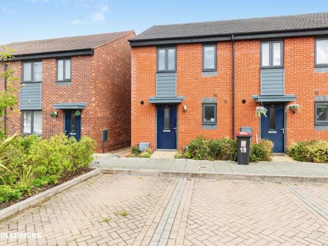 2 bedroom end of terrace house for sale