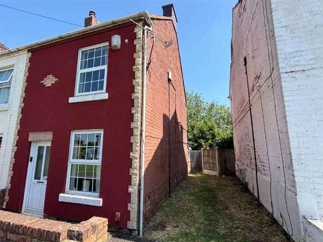 2 bedroom end of terrace house for sale