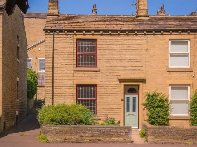 2 bedroom end of terrace house for sale