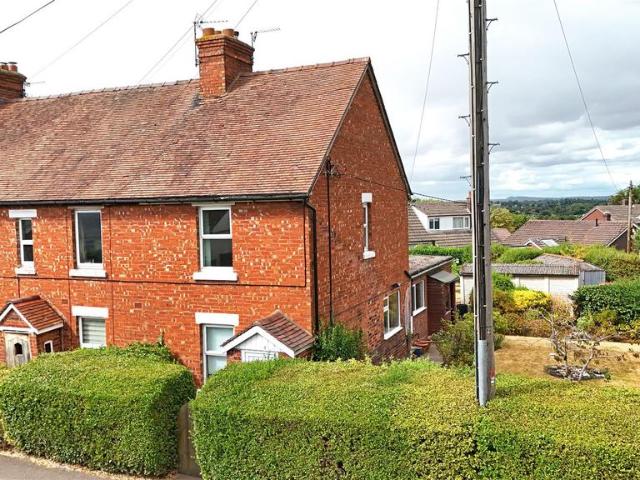 2 bedroom end of terrace house for sale