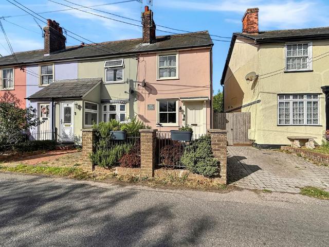 2 bedroom end of terrace house for sale
