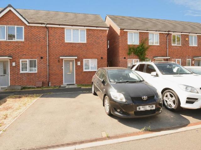 2 bedroom end of terrace house for sale