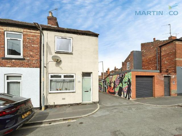 2 bedroom end of terrace house for sale