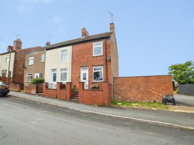 2 bedroom end of terrace house for sale