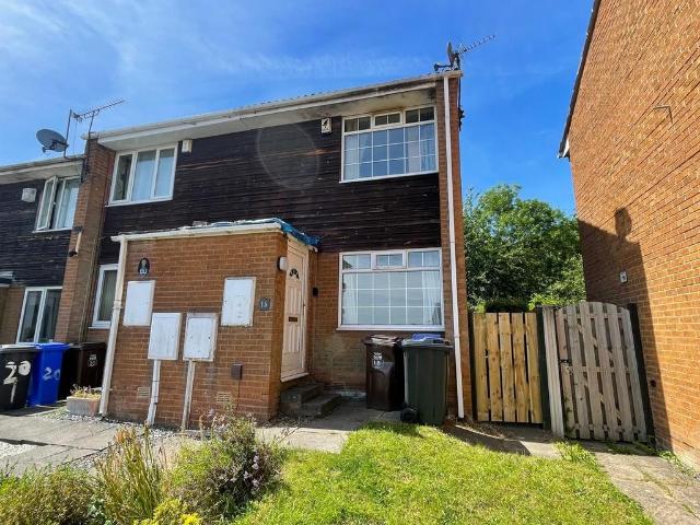 2 bedroom end of terrace house for sale