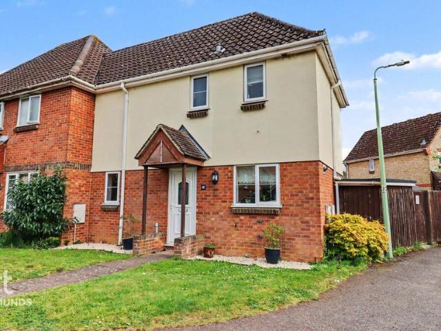 2 bedroom end of terrace house for sale