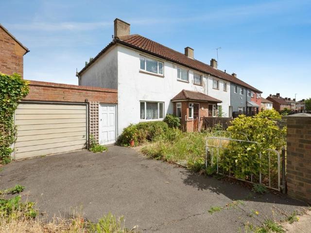 2 bedroom end of terrace house for sale