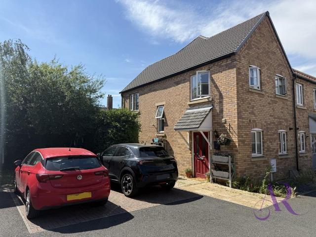 2 bedroom end of terrace house for sale