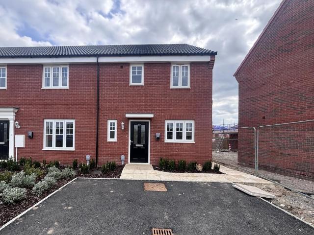 2 bedroom end of terrace house for sale