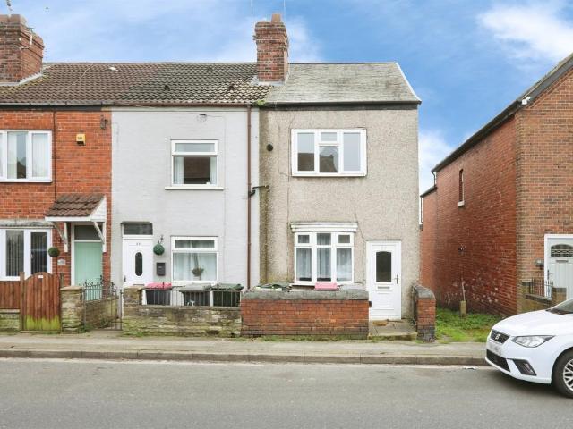 2 bedroom end of terrace house for sale