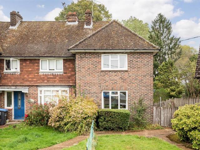 2 bedroom end of terrace house for sale