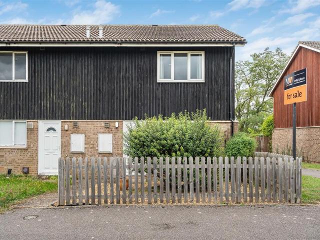2 bedroom end of terrace house for sale